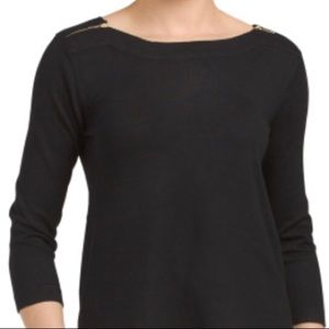 2/$25 ❤️Cable&Gauge sweater with gold zippers